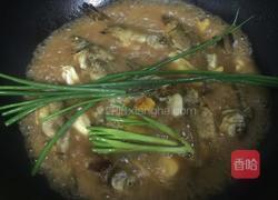 红烧小鲫鱼的做法视频,家常美味，一学就会的烹饪教程